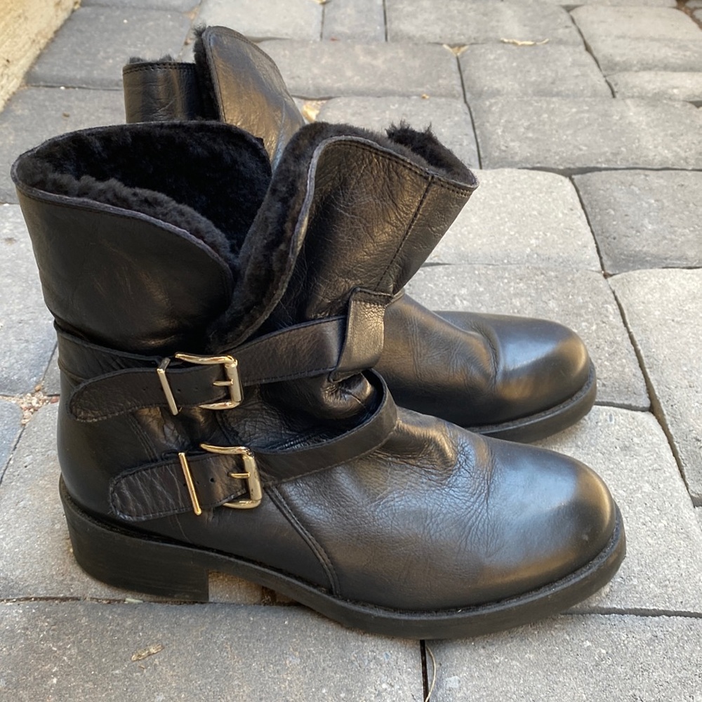 Kurt Geiger black leather gold buckle boots 40
